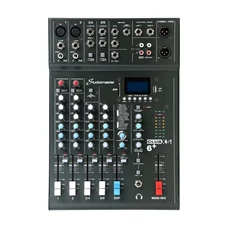 Studiomaster-Club-xs-6-mixer-front.jpg