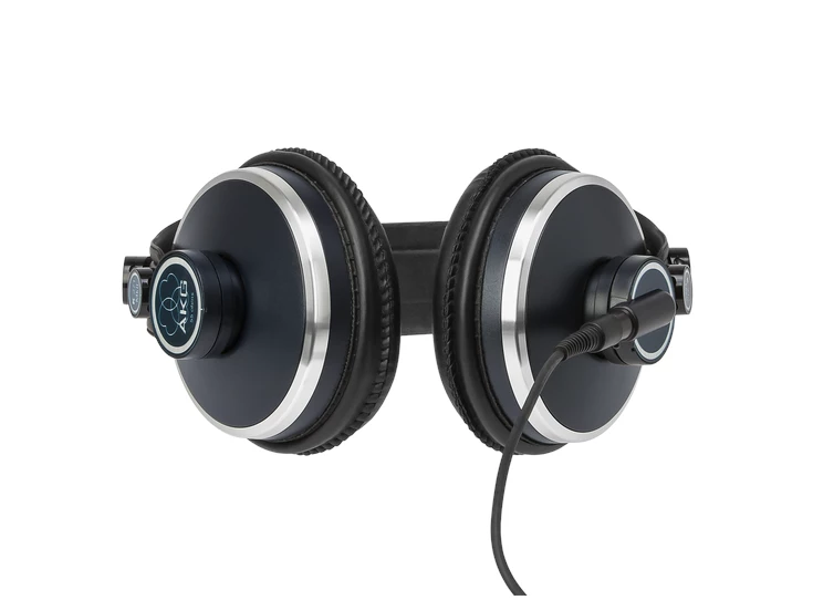 AKG K271MKII-Flat.png